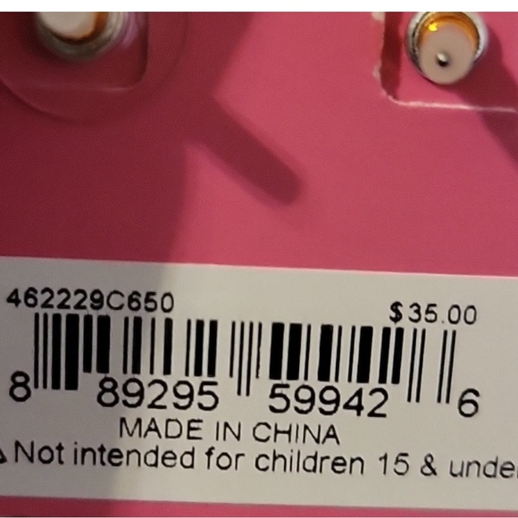 NWT 💖 Betsey Johnson Going All Out Pearl Teardrop Rhinestone Earrings - Picture 4 of 4